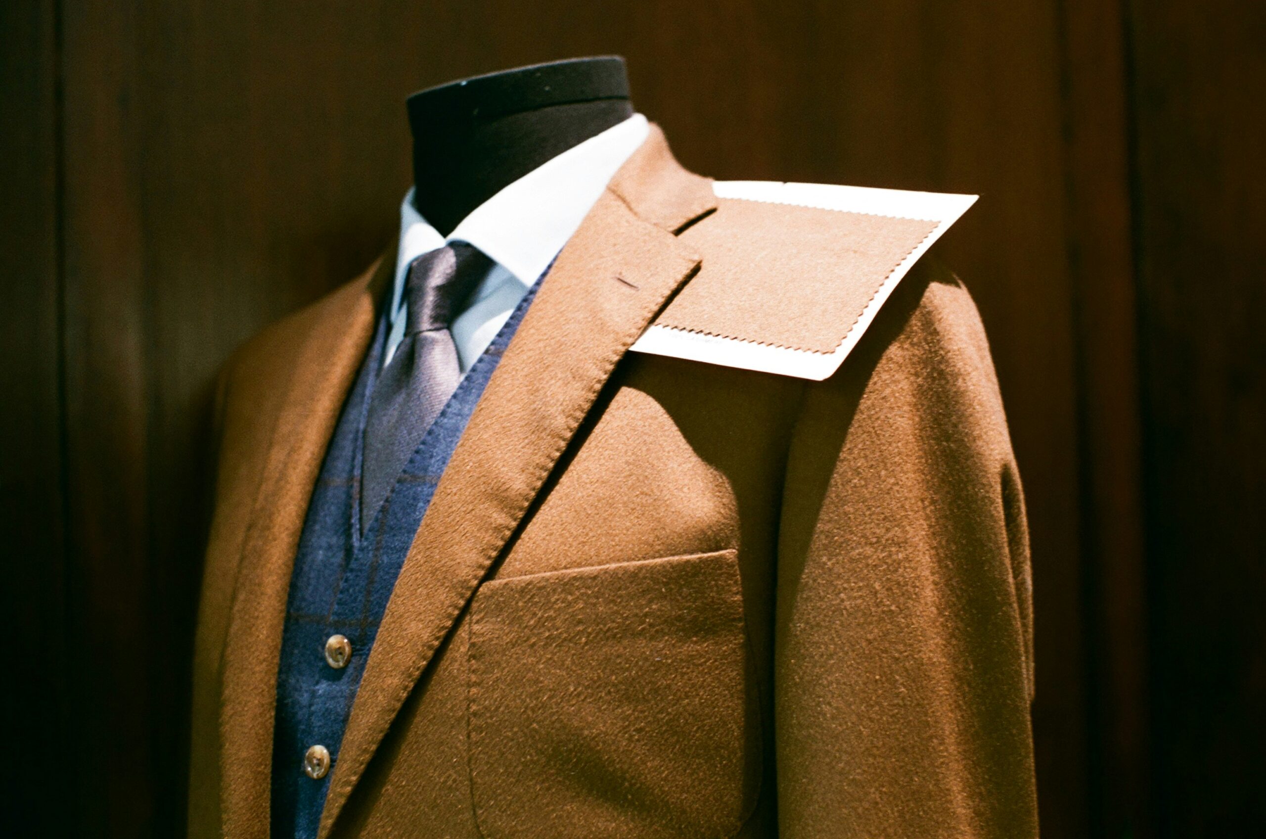 The Ultimate Guide to Styling Your Blazertje: Tips and Tricks